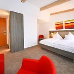 GenoHotel